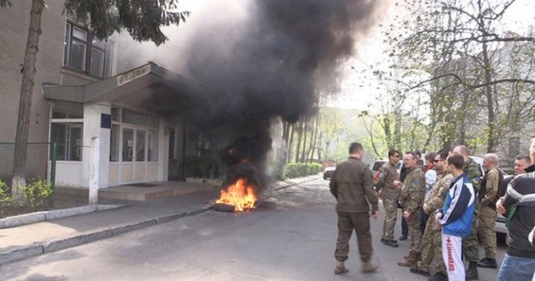 «Революция достоинства» набирает свои обороты «Революция достоинства» набирает свои обороты