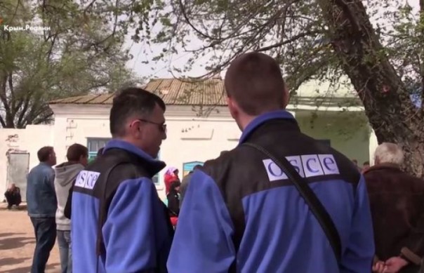 Жители Херсонщины требуют убрать блокпосты активистов блокады Крыма Жители Херсонщины требуют убрать блокпосты активистов блокады Крыма