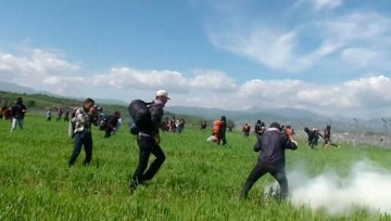 В ходе беспорядков в греческом лагере беженцев пострадали более 250 человек