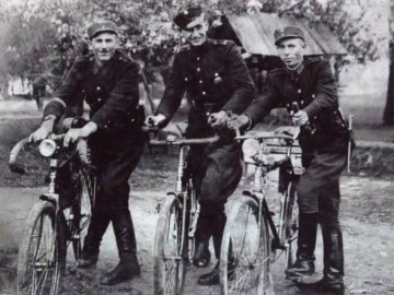 Хроники киевского полицайкомиссариата: Лисапетный батальон!!!