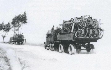 Хроники киевского полицайкомиссариата: Лисапетный батальон!!!