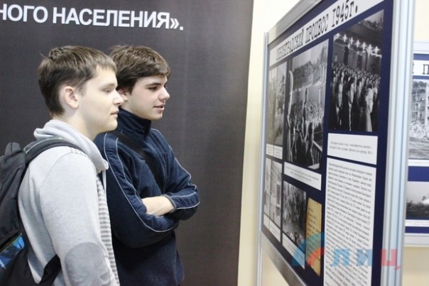 Сводка от НМ ЛНР 7 декабря 2016 года. Генпрокуратура и МВД ЛНР поймали на взятке сотрудника миграционной службы Красного Луча Сводка от НМ ЛНР 7 декабря 2016 года. Генпрокуратура и МВД ЛНР поймали на взятке сотрудника миграционной службы Красного Луча