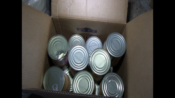 В Алеппо обнаружены склады с провизией из США В Алеппо обнаружены склады с провизией из США