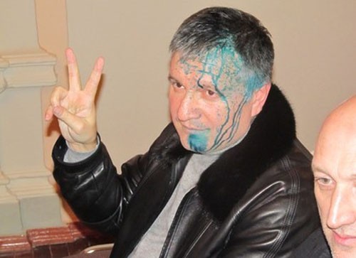 Донбассу срочно испугаться! Аваков дал команду укрофашистам: Готовьтесь вернуть Донбасс Донбассу срочно испугаться! Аваков дал команду укрофашистам: Готовьтесь вернуть Донбасс