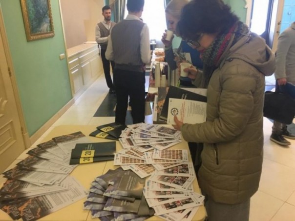 Съезд пораженцев: В Киеве прошел форум «по деоккупации Крыма» Съезд пораженцев: В Киеве прошел форум «по деоккупации Крыма»