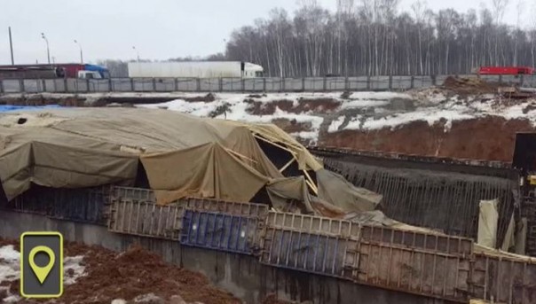 В Москве на Калужском шоссе обрушился строящийся тоннель