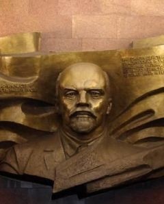 «Великий Октябрь» как праздник украинства