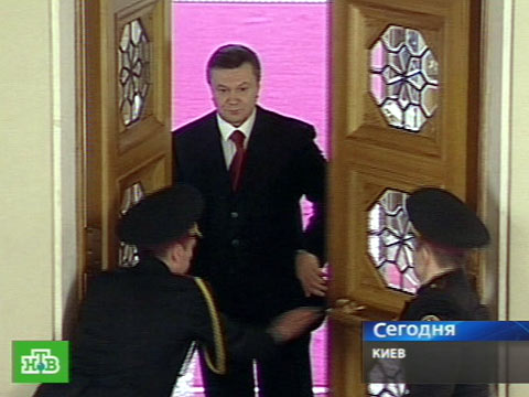 Очередное знамение: Падение на инаугурации Зеленского